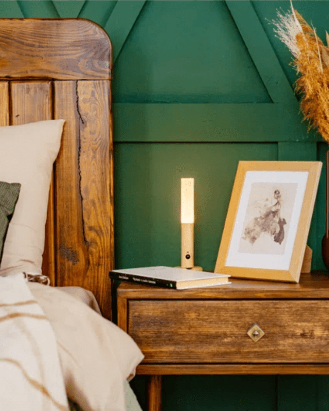 Arne - Rechargeable Wooden Sconce