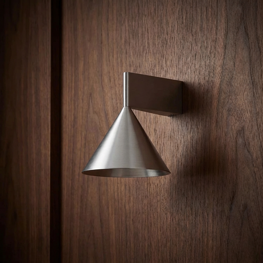 Siv – Modern Wall Mounted Spotlight in Nordic Style