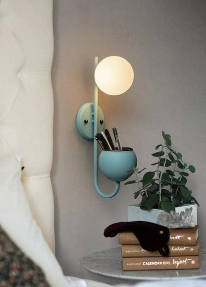Kelda - Nordic Planter Light Sconce