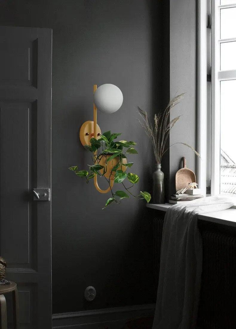 Kelda - Nordic Planter Light Sconce
