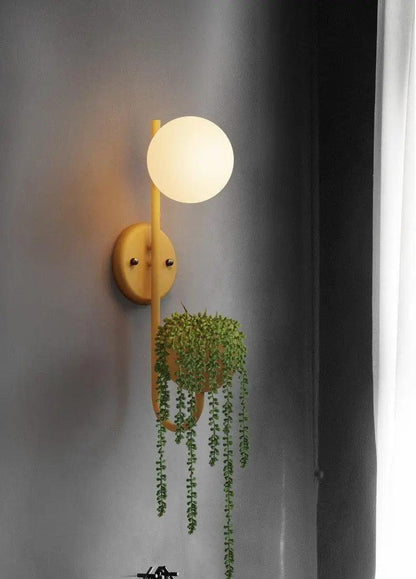 Kelda - Nordic Planter Light Sconce