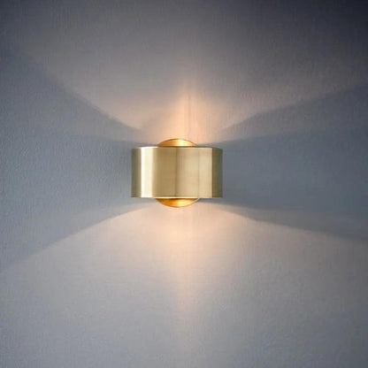 Kerstin - Modern Wall Lamp