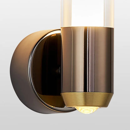 Sigrid - Nordic Bedside Wall Light Rotatable