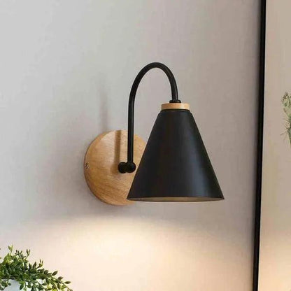 Saskia - Modern Nordic Wall Lamp